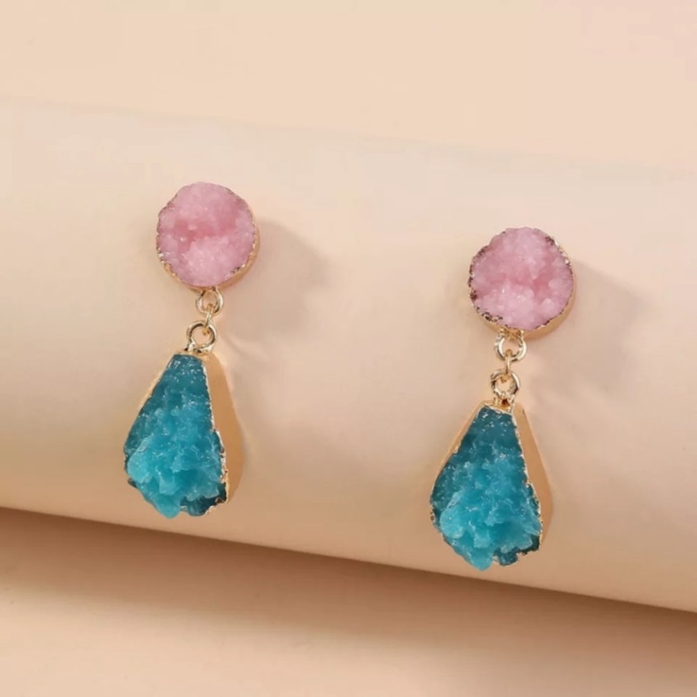 🔹New🔹Aqua Double Drop Stone Earrings - Picture 4 of 4